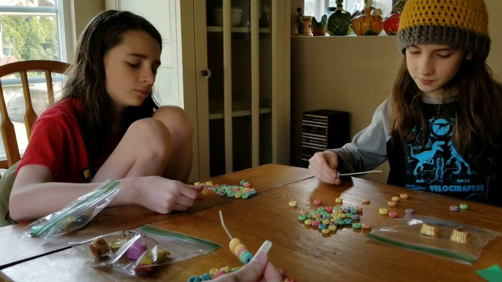Making Bracelets with One Hands